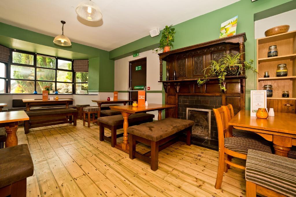 Yha Snowdon Pen-Y-Pass Hostel Llanberis Exterior foto